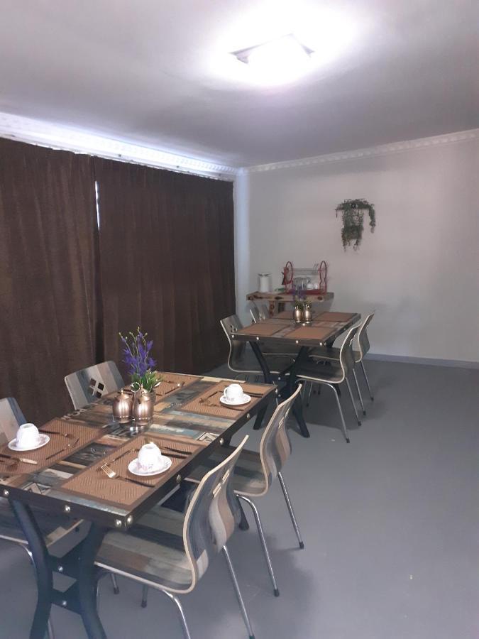Driftwood Boutique Bed And Breakfast Lobatse 외부 사진