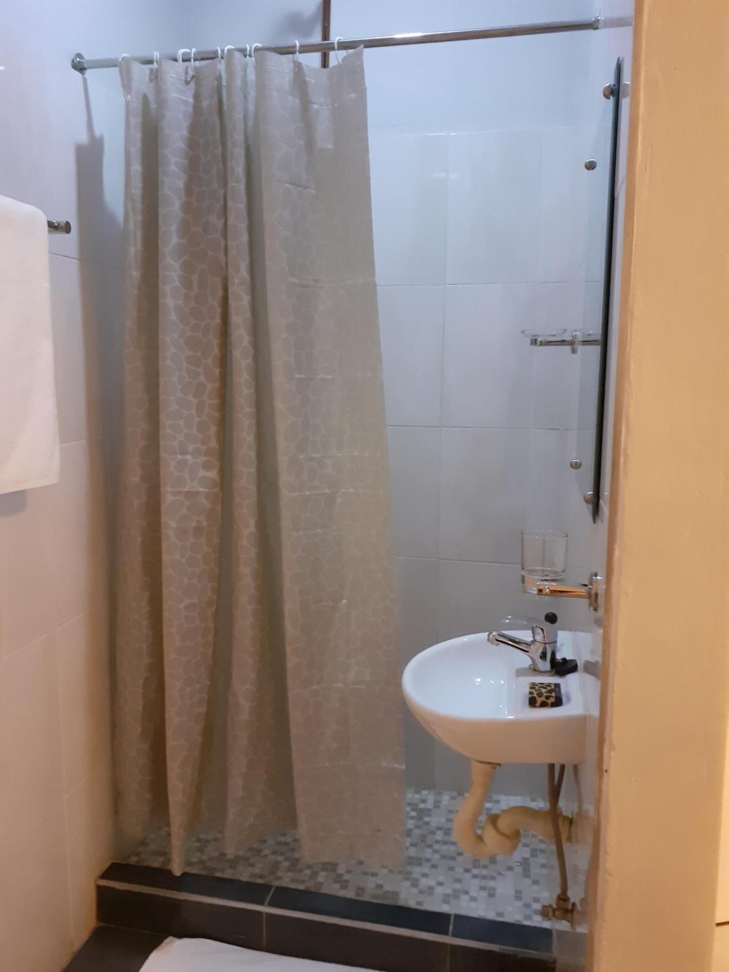 Driftwood Boutique Bed And Breakfast Lobatse 외부 사진